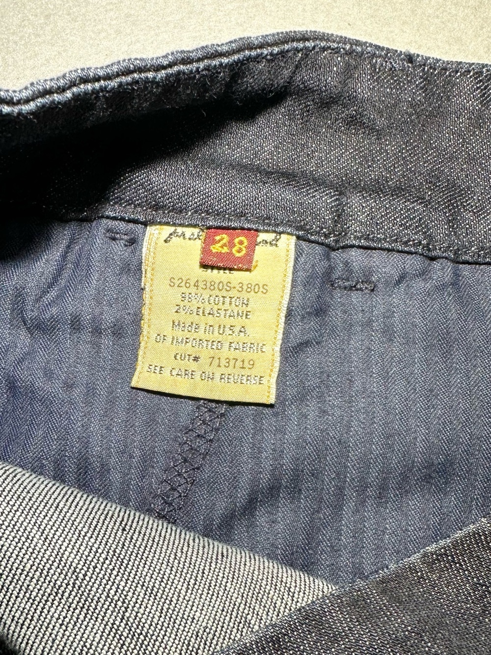 7 For All Mankind ( 7FAM ) shorts - Picture 5 of 6